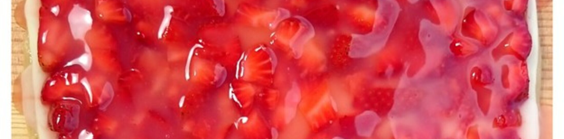 Strawberry cake in a pan | © Foto: Doreen Düe Strawberry cake in a pan | © Foto: Doreen Düe
