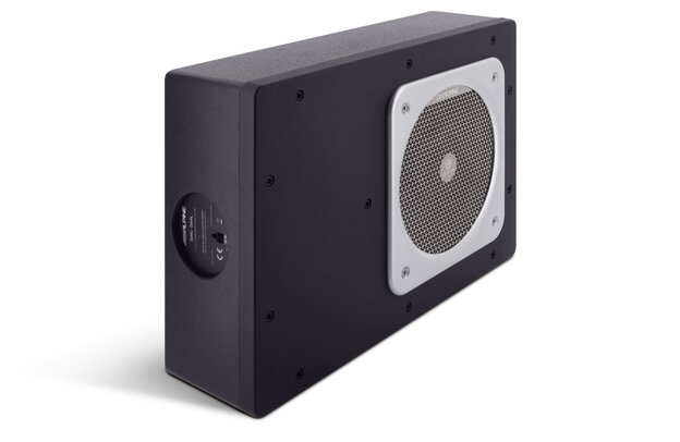 Alpine Adventure Audio In-Cabin Subwoofer SWC-D84L | © ALPS ALPINE Europe GmbH
