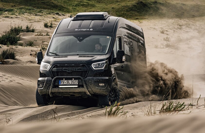SUNLIGHT CLIFF 590 4x4 Adventure Edition | © SUNLIGHT