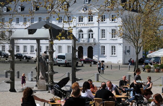 Saarbrücken, Castle Square with Old Town Hall, Baroque Street Saarpfalz | © Saarbrücken, Castle Square with Old Town Hall © Jürgen Profoehr, AG Barockstraße Saarpfalz