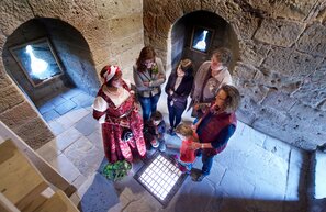Kronach – Guided tour Witches and heroines, beer and castle route | © Kronach – Guided tour Witches and heroines © Achim Buehler, Stadt Kronach