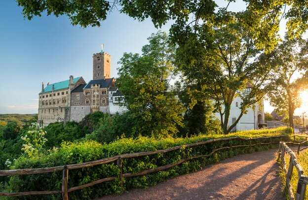 © Kulturregion - Wartburg bei Eisenach © Moselschiefer-Staße