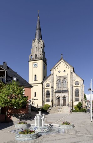 © Porzellanbrunnen in Selb © Porzellanstraße e.V.