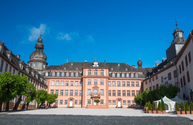 © Innenhof Schloss Berleburg, Bad Berleburg © Klaus-Peter Kappest, TVSW