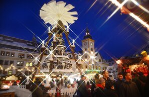 © Pyramide auf dem Freiberger Weihnachtsmarkt © Wolfgang Schmidt