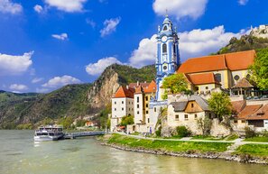 © Durnstein bei Wien © Freesurf - stock.adobe.com