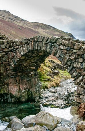 Throstle Garth packhorse bridge | © John Hodgson