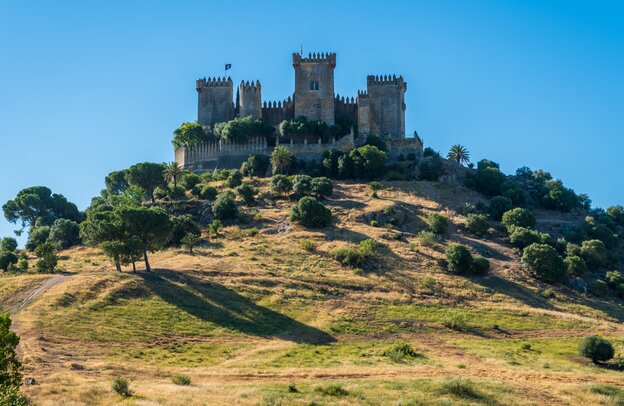Castillo de Almodóvar del Río (Córdoba) | © Castillo de Almodóvar del Río (Córdoba) | e55evu - stock.adobe.com