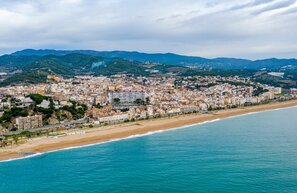 Canet de Mar (Barcelona) | © Canet de Mar (Barcelona) | KarSol - stock.adobe.com