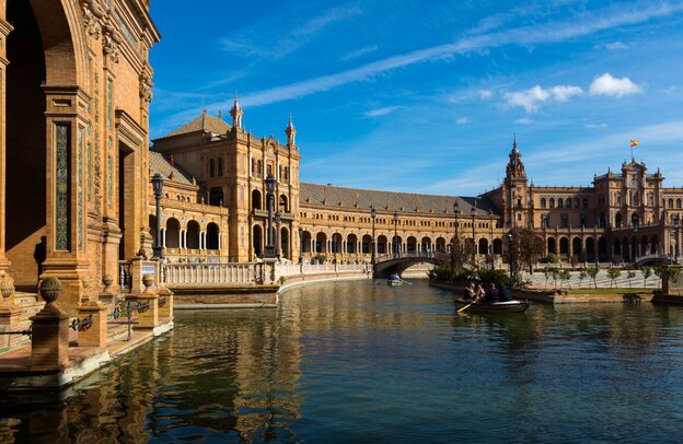 Plaza de España (Sevilla) | © Plaza de España (Sevilla) | JackF stock.adobe.com